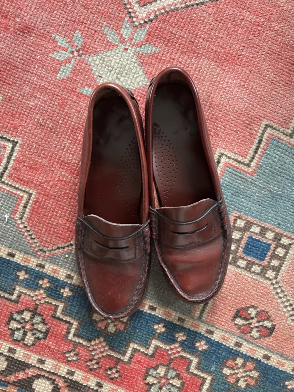 Women’s Classic Penny Loafers in Burgundy